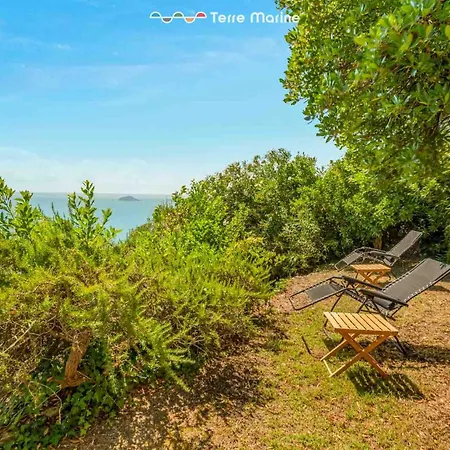 Il Tuffatore, Terre Marine Villa