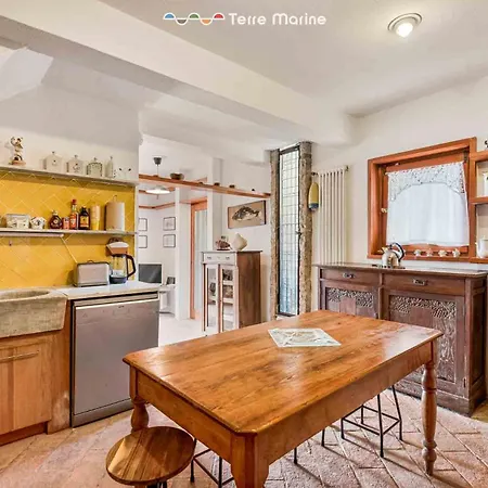 Il Tuffatore, Terre Marine Villa *